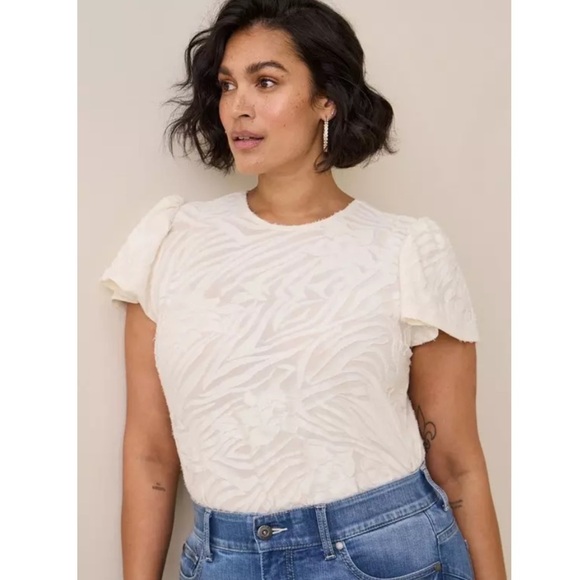 Torrid Knit Jacquard Crew Neck Flutter Sleeve Tee 3X NWT - Picture 1 of 10